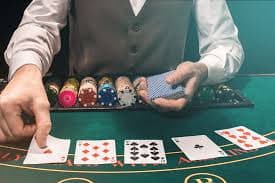 Metode pembayaran QRIS untuk deposit di fosil777